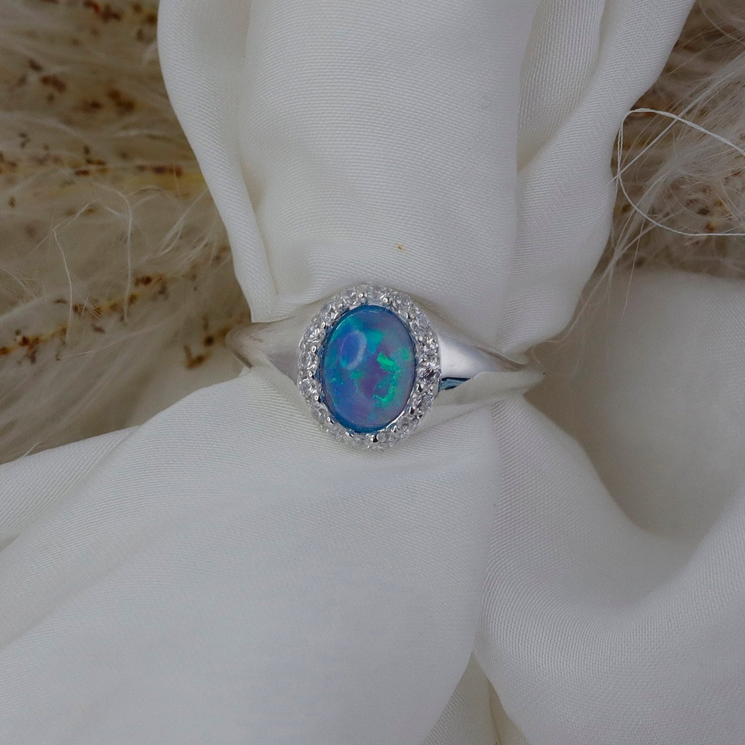 Ocean Light Halo Ring