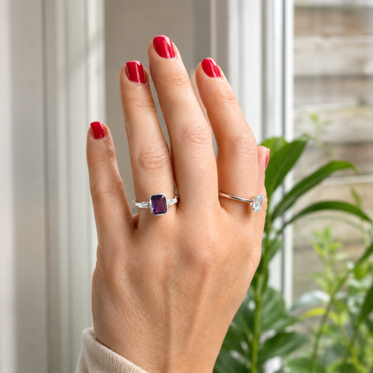 Violet Élégance Ring