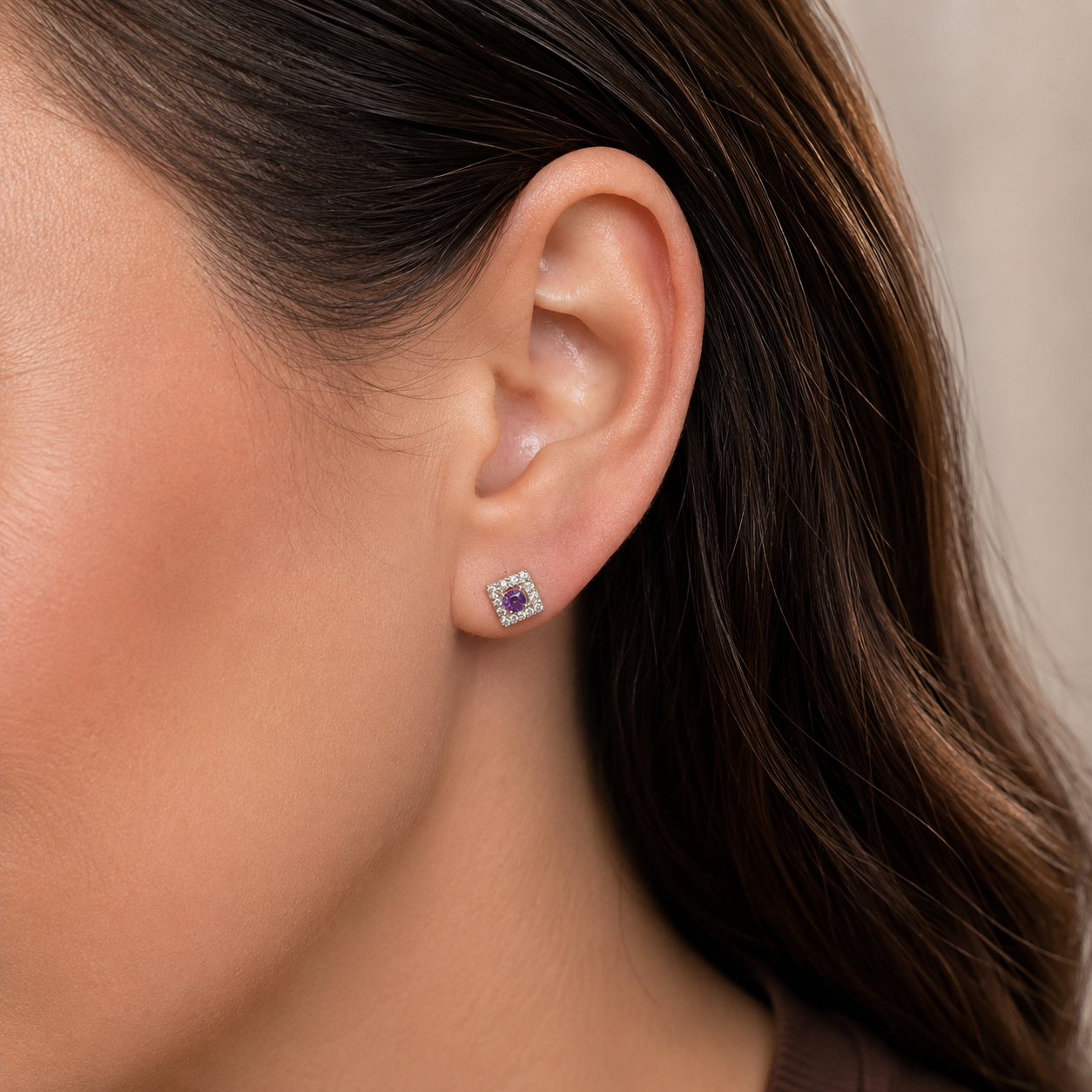 Amethist Halo Square Studs