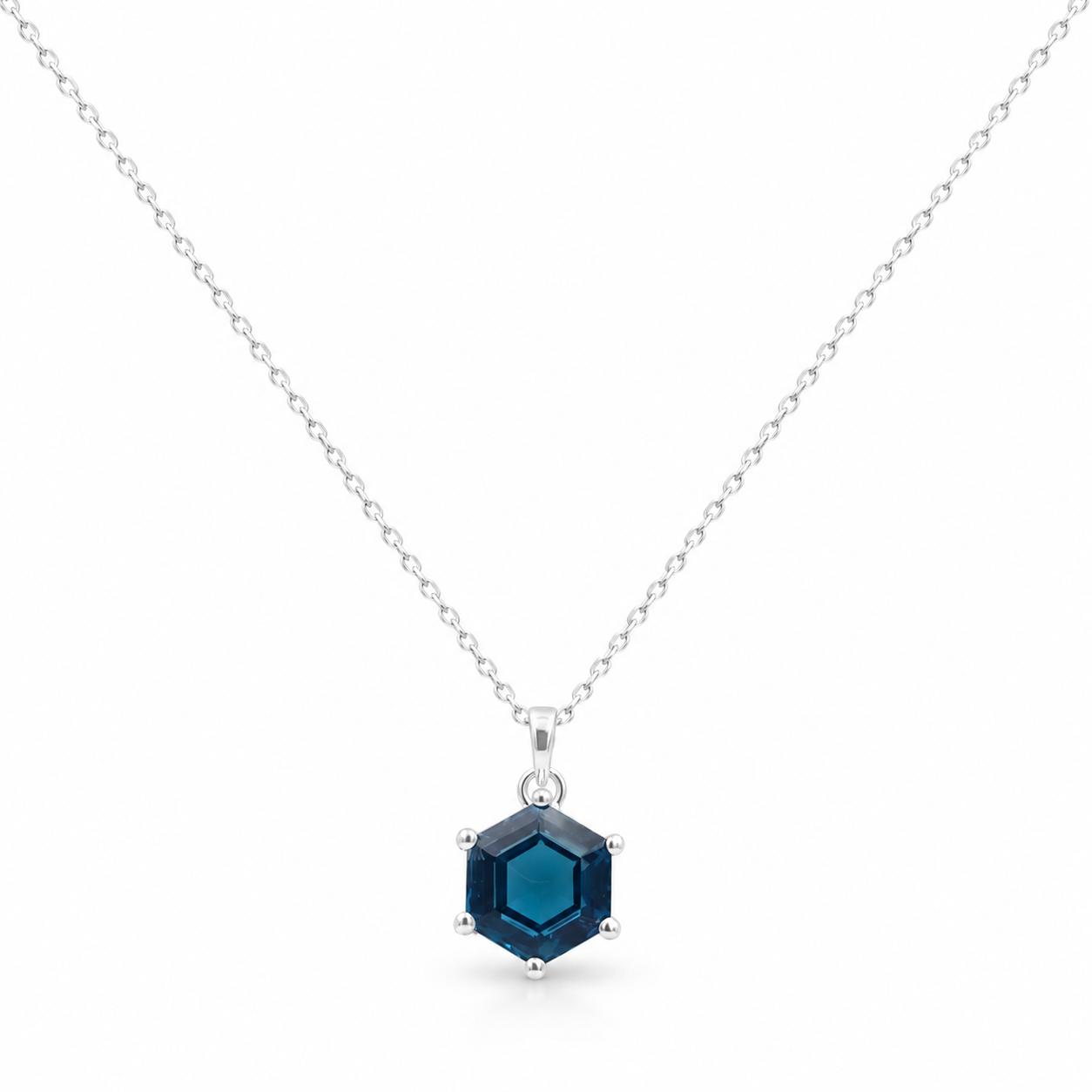 Midnight Hexagon Pendant in 925 Sterling Zilver